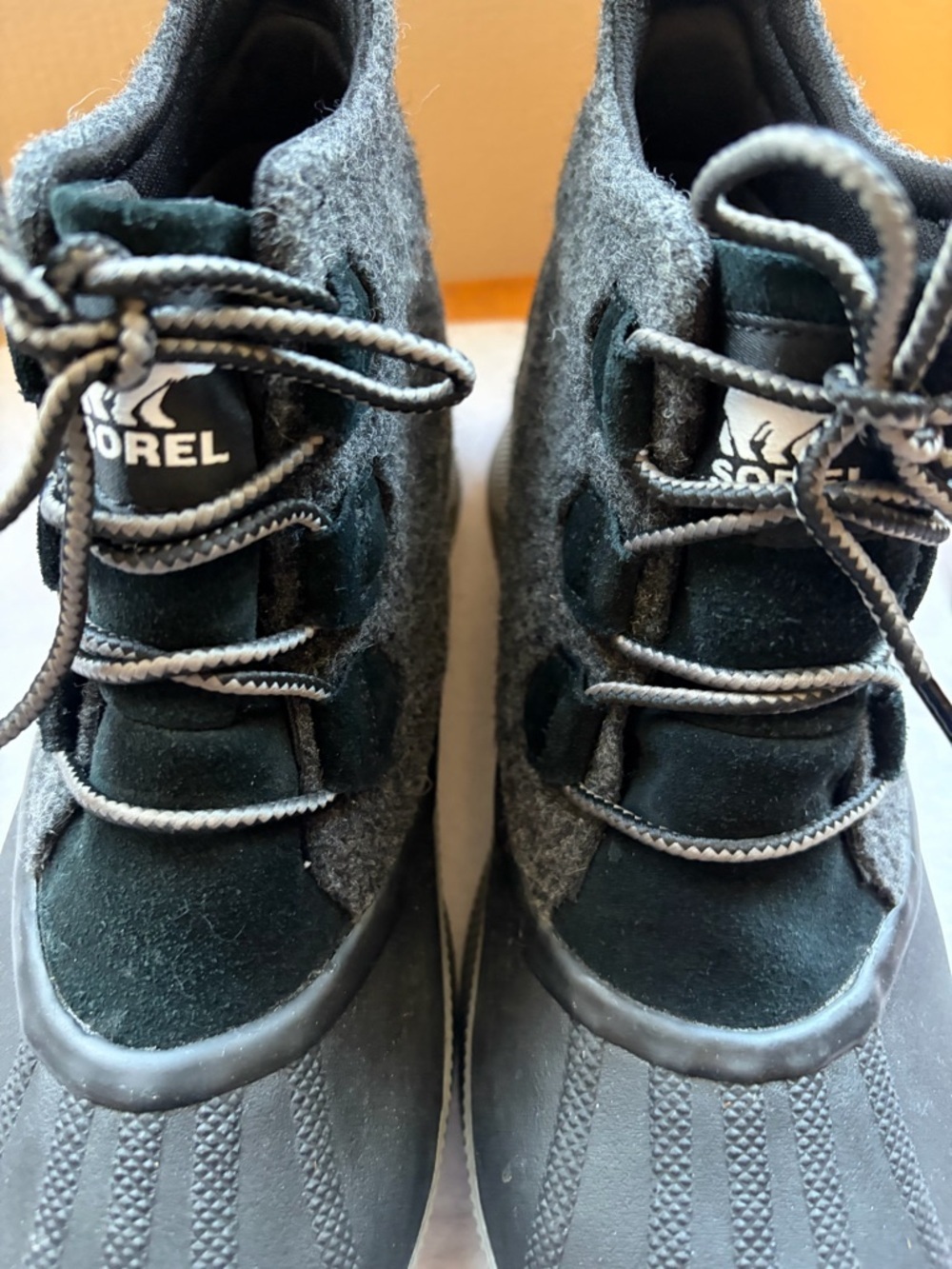 Sorel Out N About III Duck Boot Black Gray Size 9 - Picture 7 of 15